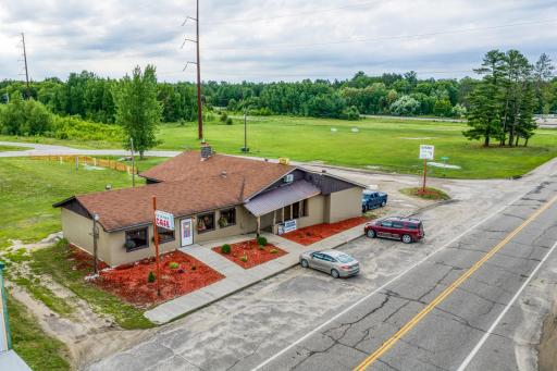 Welcome to The Big Winnie Bar and Cafe located in Bena, Minnesota Just off of Highway 2. Private Entrance to the Cafe, and covered entrance to the bar.
