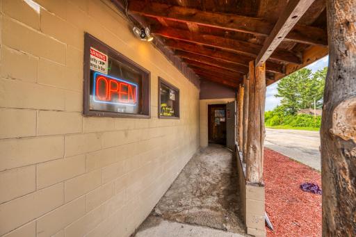 Welcome to The Big Winnie Bar and Cafe located in Bena, Minnesota Just off of Highway 2.