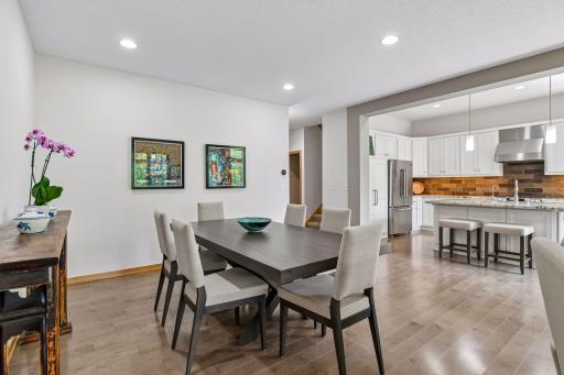 290 Grace Pointe Court, Wayzata, MN 55391
