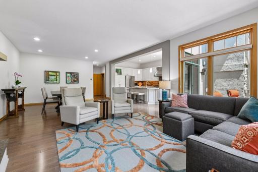 290 Grace Pointe Court, Wayzata, MN 55391