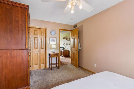 4805 Iris Alcove, Saint Paul, MN 55127