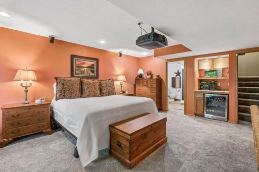 4805 Iris Alcove, Saint Paul, MN 55127