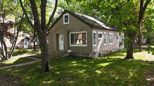 4158 Zane Avenue N, Minneapolis, MN 55422
