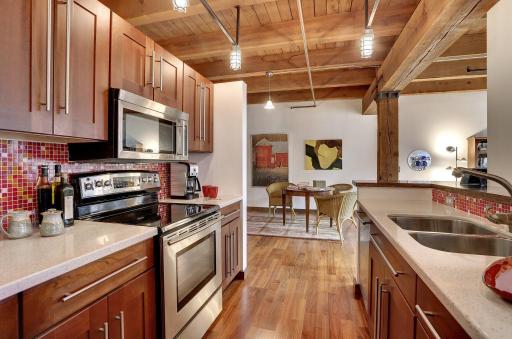 Minneapolis, MN 55401