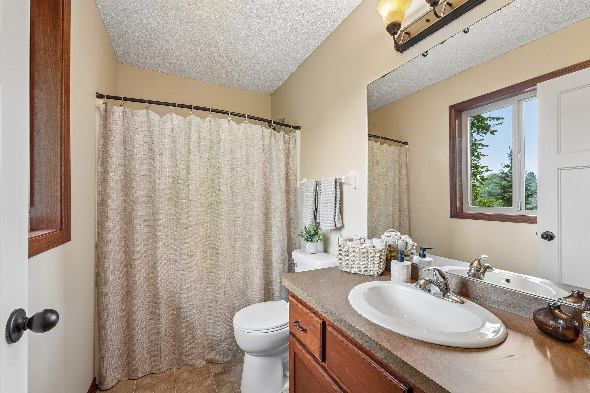 Primary Bathroom #1 Upstairs Full Bath