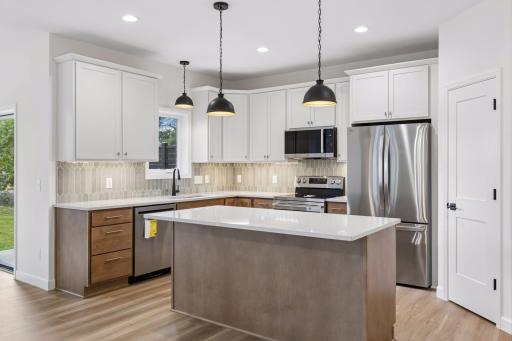 Stainless steel appliances and plenty of cabinet space + a pantry