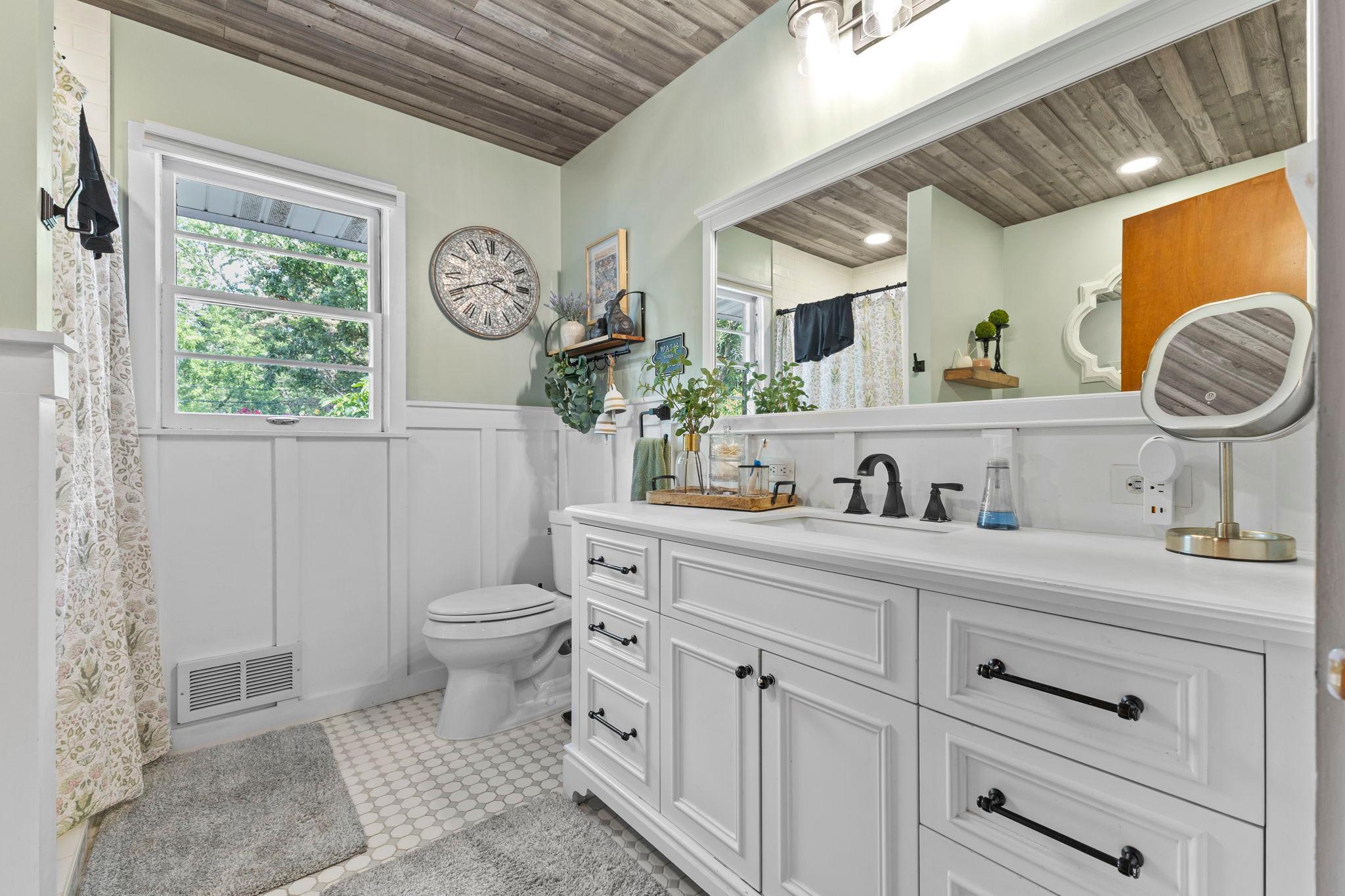 The updated full bathroom combines style with everyday functionality. You'll love the separate tub and shower.