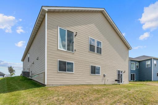 10112 188th Avenue NW, Elk River, MN 55330