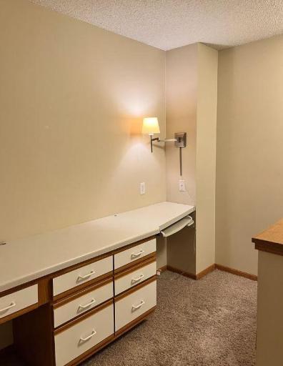 8450 Kimball Drive, Eden Prairie, MN 55347