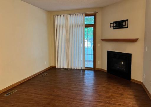 8450 Kimball Drive, Eden Prairie, MN 55347