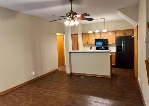 8450 Kimball Drive, Eden Prairie, MN 55347