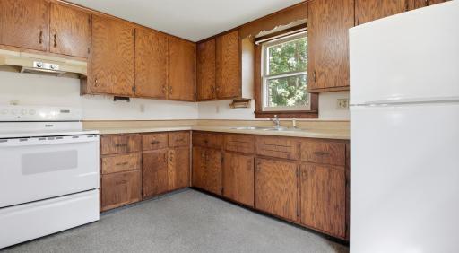427 E River Avenue, Barron, WI 54812