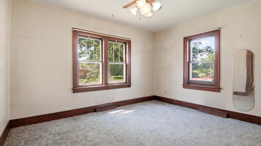 427 E River Avenue, Barron, WI 54812