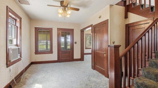 427 E River Avenue, Barron, WI 54812
