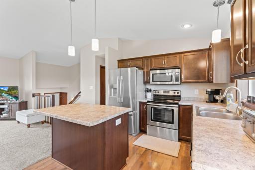 805 6th Street NE, Stewartville, MN 55976
