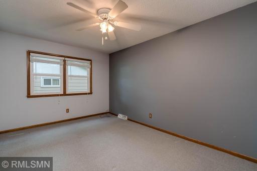 1506 James Drive, Mankato, MN 56003