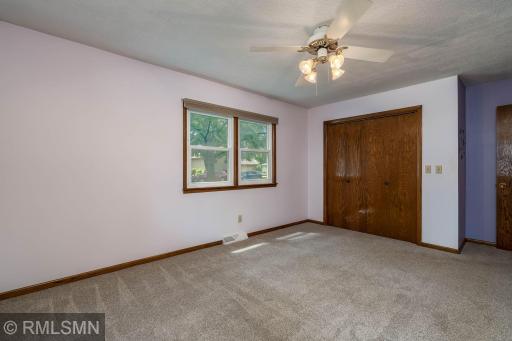 1506 James Drive, Mankato, MN 56003