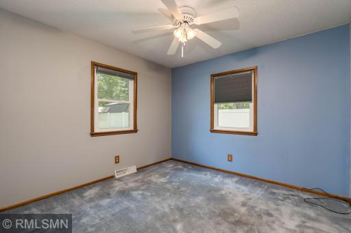 1506 James Drive, Mankato, MN 56003