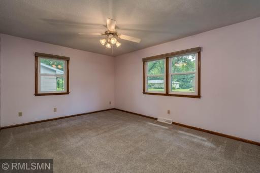 1506 James Drive, Mankato, MN 56003
