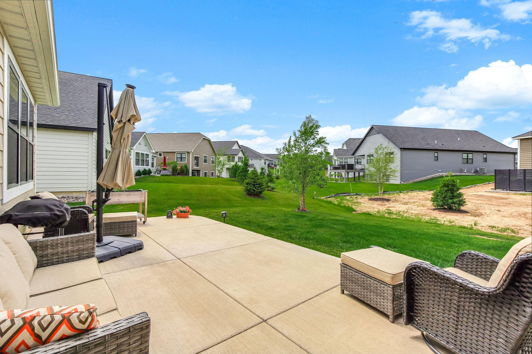 40-web-or-mls-11402-Kings-Ct-40.jpg