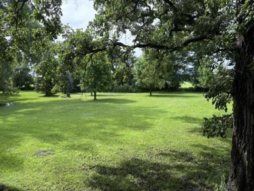 33850 98th Street, Waseca, MN 56093