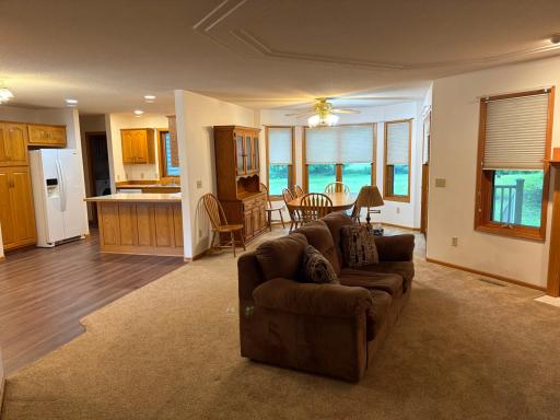 33850 98th Street, Waseca, MN 56093
