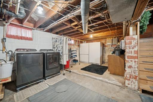 704 Broadway Street, Cleveland, MN 56017