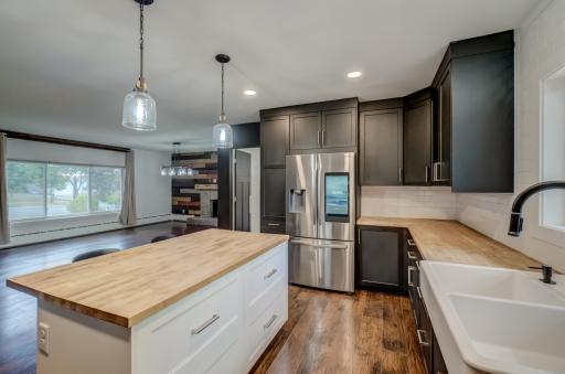 615 Vine Street, Hudson, WI 54016