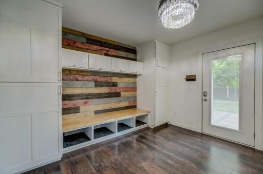 Walk in from the backyard/garage into a spacious and fabulous mudroom!!