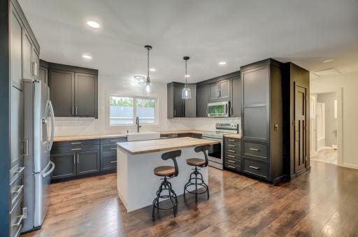 615 Vine Street, Hudson, WI 54016