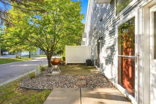 537 Woodduck Drive, F, Woodbury, MN 55125