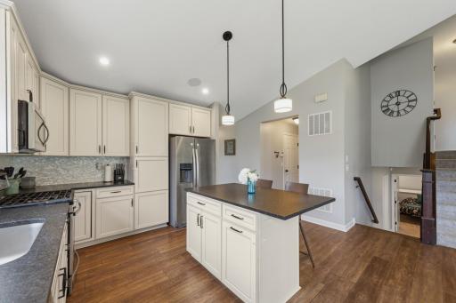 601 Stonegate Circle, Waconia, MN 55387