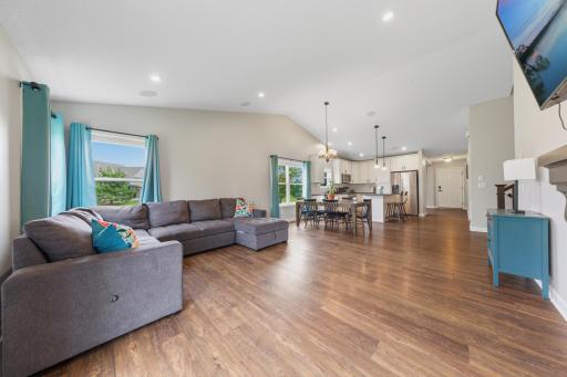 601 Stonegate Circle, Waconia, MN 55387
