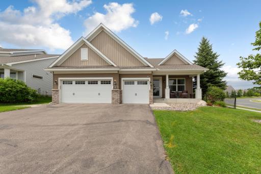 601 Stonegate Circle, Waconia, MN 55387