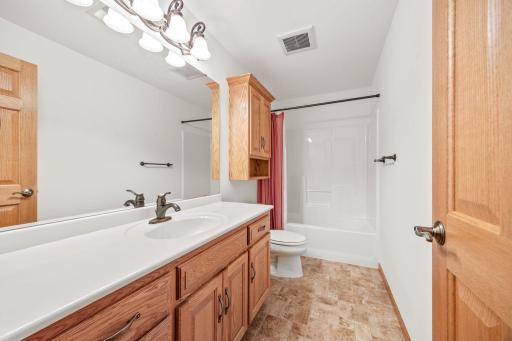 1175 Dale Street SW, Hutchinson, MN 55350