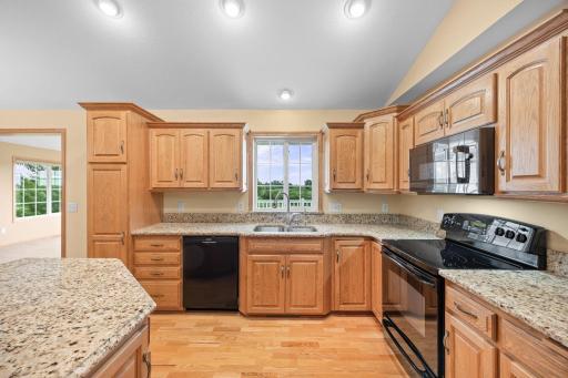 1175 Dale Street SW, Hutchinson, MN 55350