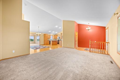 1175 Dale Street SW, Hutchinson, MN 55350