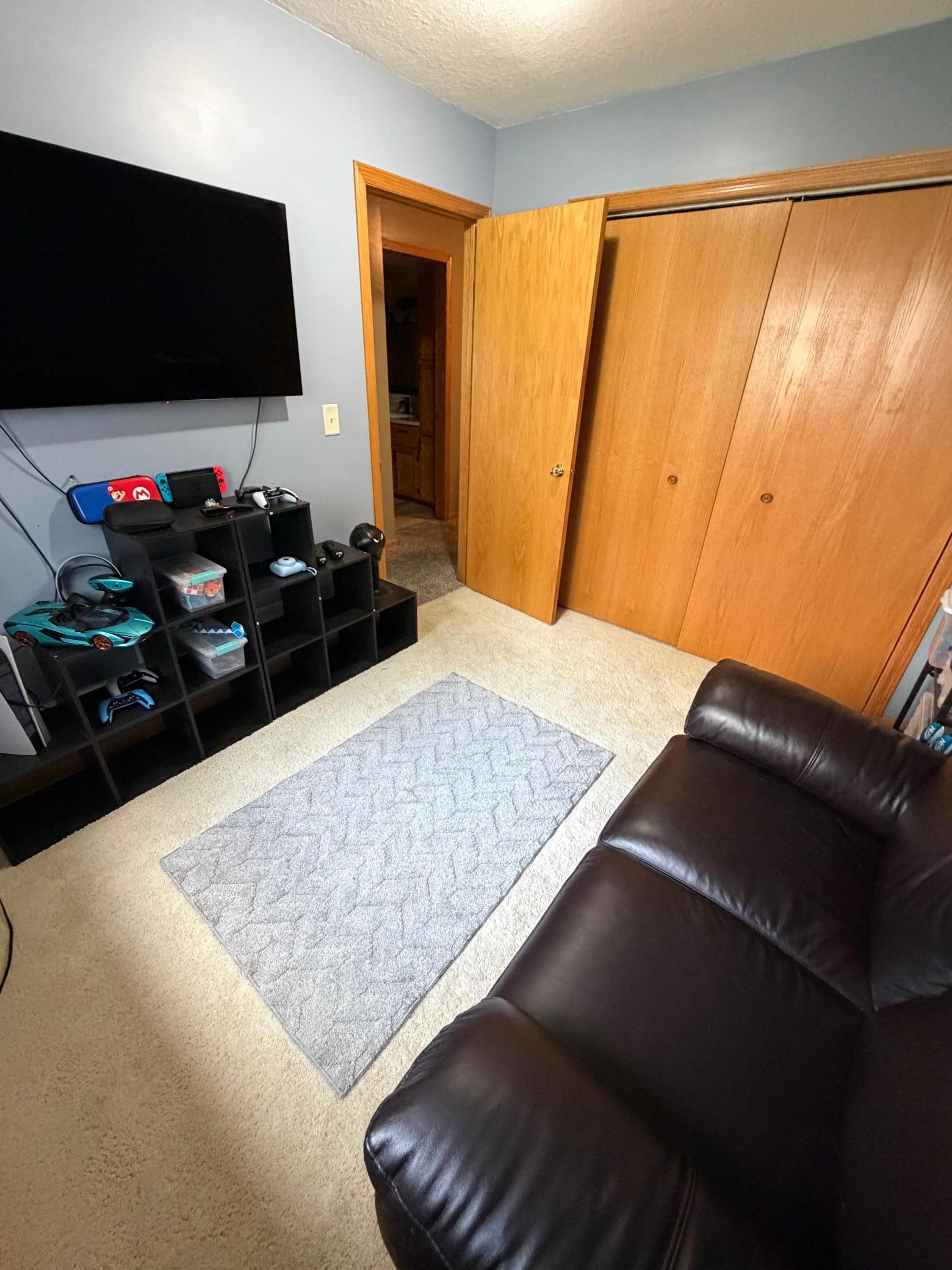 Bedroom 4 - [Lower level
