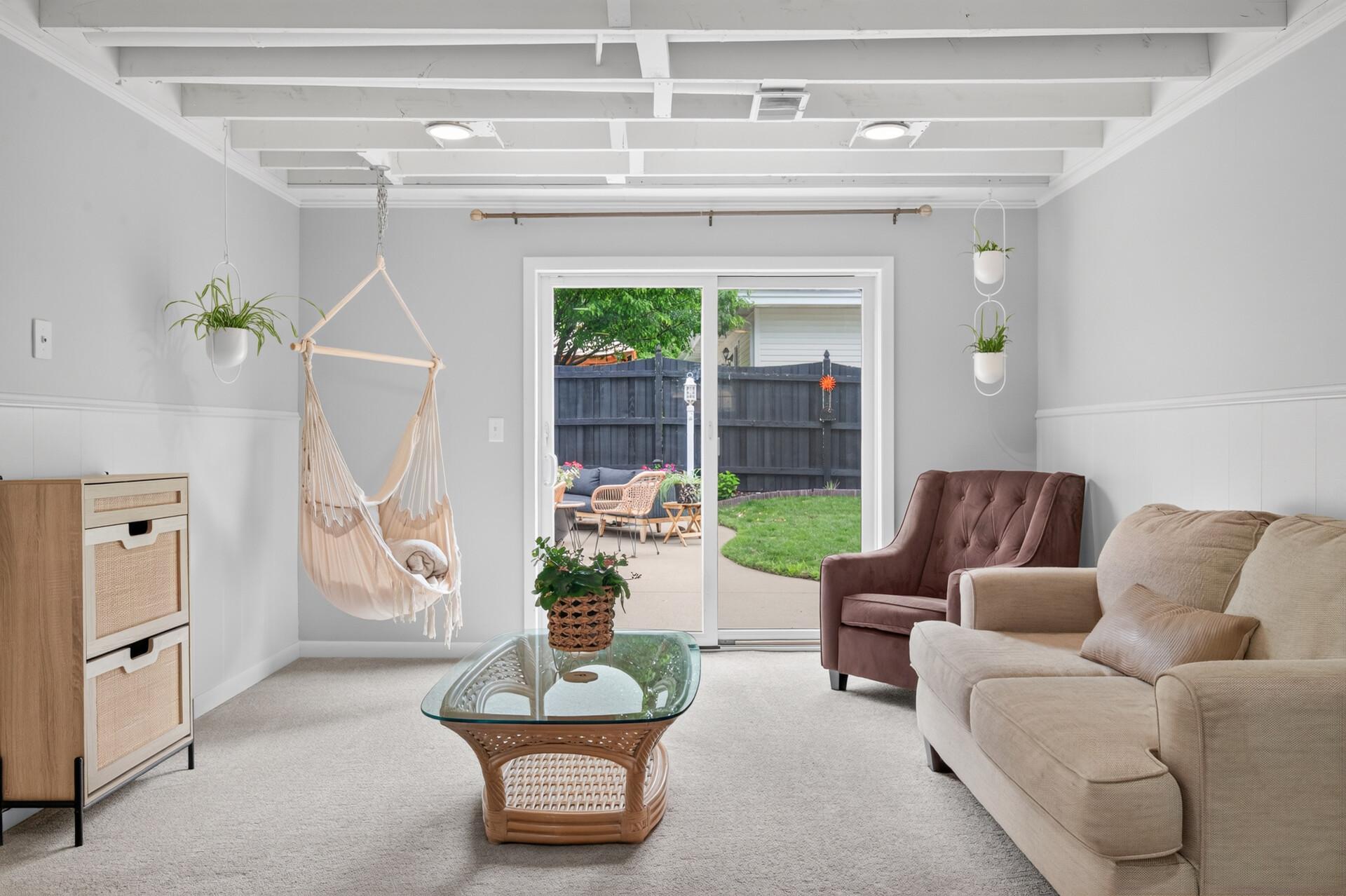 Large Walkout Living Room