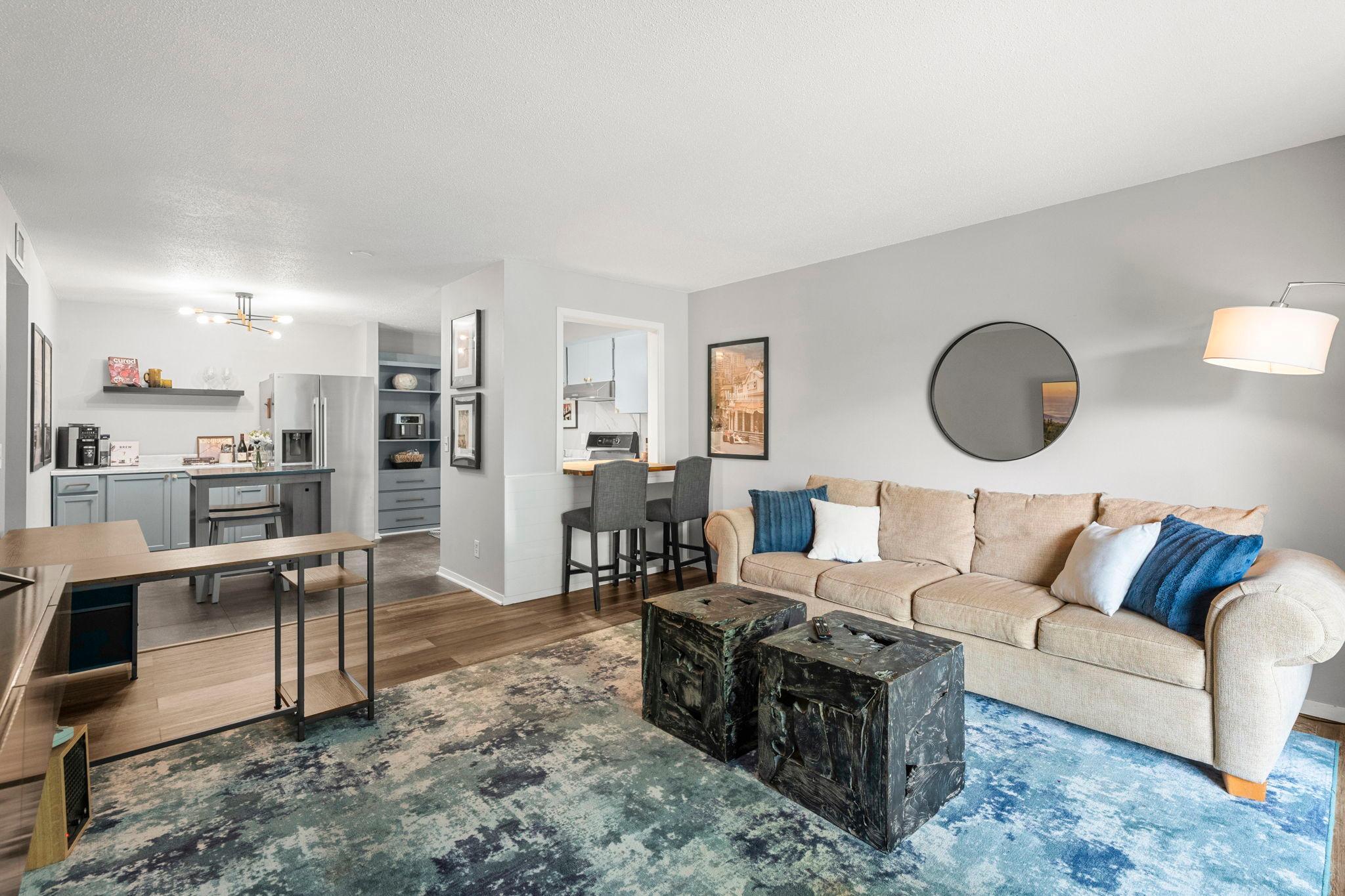 16-web-or-mls-4120 Parklawn Ave 231-118.jpg