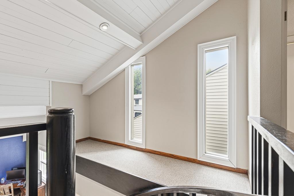 More space to add seasonal decor near second story landing