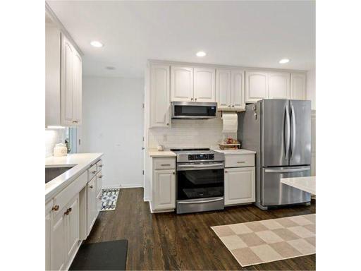 Edina, MN 55436