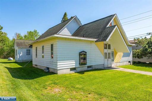 32 Church Street, Soudan, MN 55782
