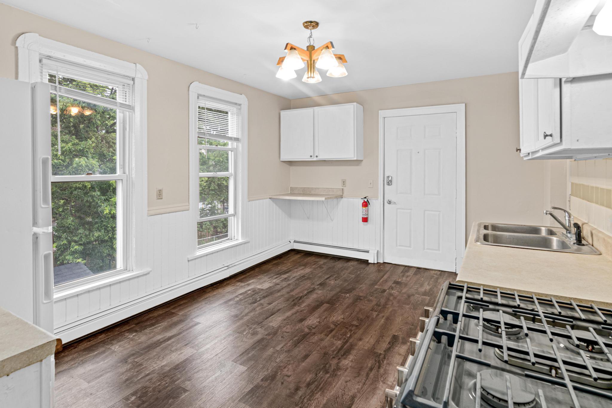 Apt 2 Kitchen