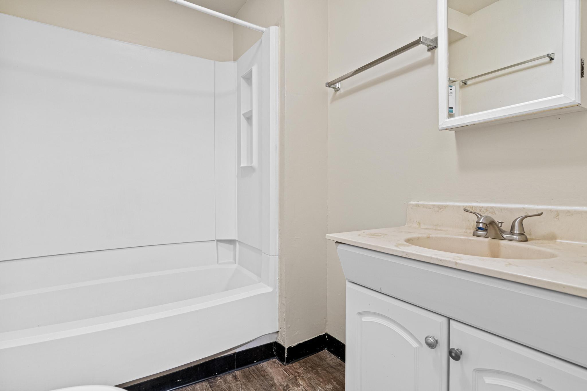 Apt 2 Main bathroom