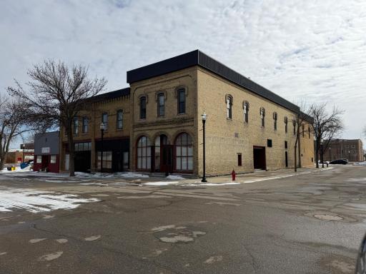 Willmar, MN 56201