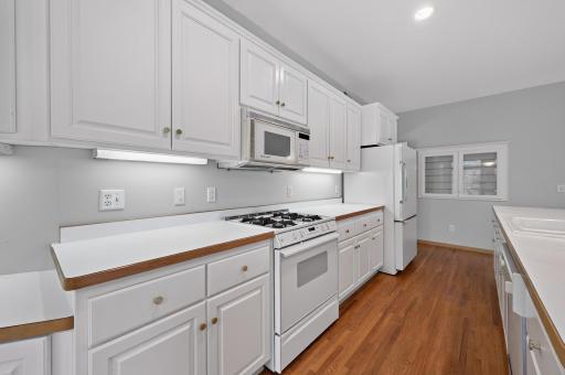 4168 Cashell Glen, Eagan, MN 55122