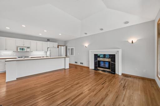 4168 Cashell Glen, Eagan, MN 55122