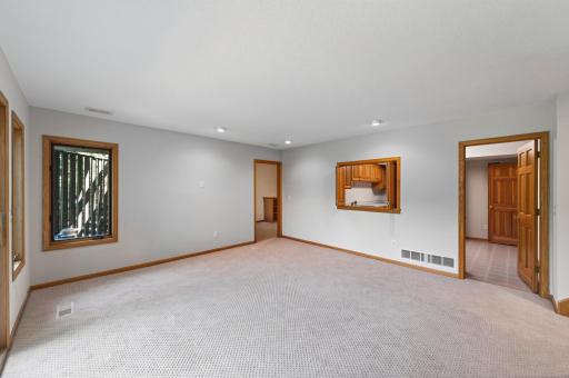 4168 Cashell Glen, Eagan, MN 55122