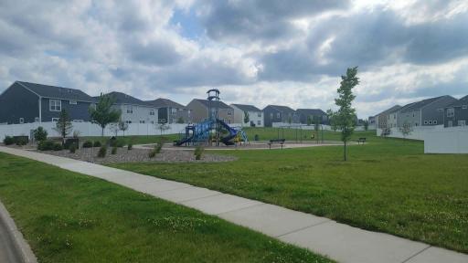 6240 Goodview Avenue S, Cottage Grove, MN 55016
